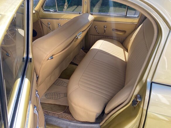 1966 ГАЗ 21 «Волга» 21Р, золотистый, 7000000 рублей - вид 8