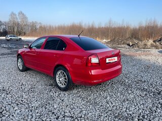 2012 Skoda Octavia II (A5) Рестайлинг, красный, 700000 рублей, вид 4