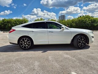 2011 Honda Crosstour I, белый, 1565000 рублей, вид 5