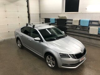 2018 Skoda Octavia III (A7) Рестайлинг, серебристый, 2000000 рублей, вид 1