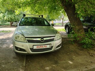 2011 Opel Astra H Рестайлинг, серебристый, 405000 рублей, вид 1