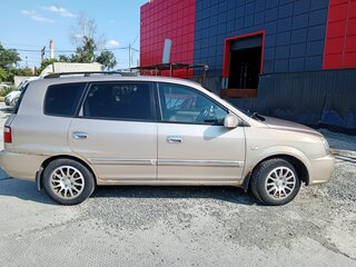2004 Kia Carens I (RS) Рестайлинг, бежевый, 335000 рублей, вид 3