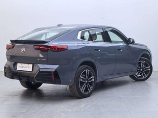 2024 BMW X2 sDrive25i II (U10), серый, 4600000 рублей, вид 5