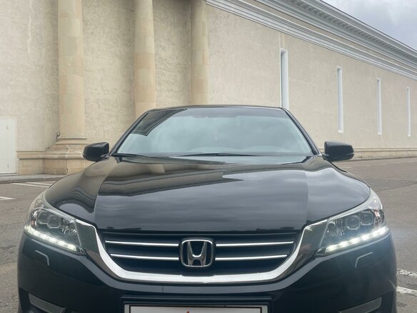 2013 Honda Accord IX, чёрный, 1600000 рублей