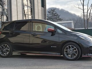 2018 Nissan Note Nismo e-Power II Рестайлинг, чёрный, 1450000 рублей, вид 5