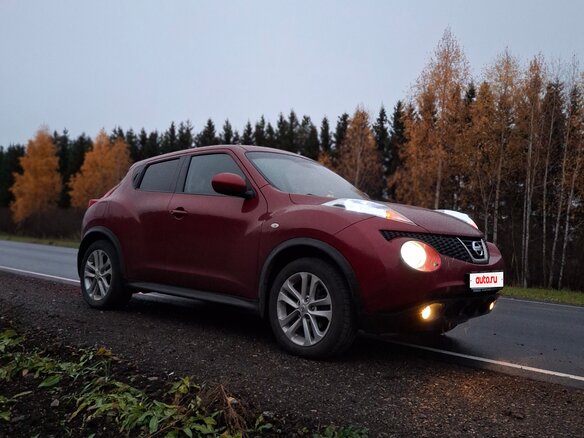 2012 Nissan Juke I, красный, 1680000 рублей - вид 8