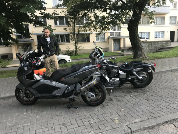 2010 Gilera GP800, серебристый, 556127 рублей