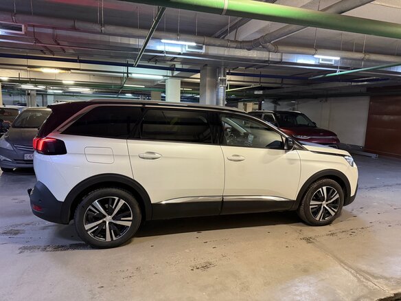 2018 Peugeot 5008 II, белый, 2000000 рублей - вид 3