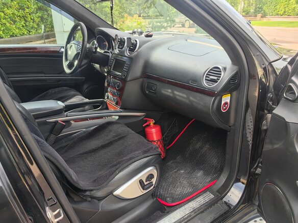 2006 Mercedes-Benz GL-Класс 500 I (X164), чёрный, 1900000 рублей - вид 4