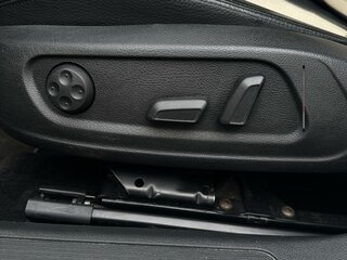 2010 Volkswagen Passat CC I, белый, 1400000 рублей, вид 2