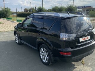 2010 Mitsubishi Outlander II Рестайлинг, чёрный, 1400000 рублей, вид 5