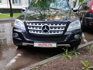 2008 Mercedes-Benz M-Класс 320 II (W164) Рестайлинг, чёрный, 1650000 рублей, вид 3