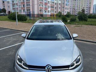 2019 Volkswagen Golf VII Рестайлинг, серебристый, 1430000 рублей, вид 4
