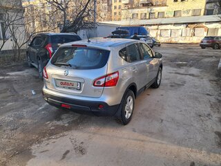 2013 Nissan Qashqai I Рестайлинг, серебристый, 1950000 рублей, вид 3
