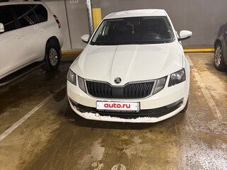 2020 Skoda Octavia III (A7) Рестайлинг, белый, 1200000 рублей, вид 1