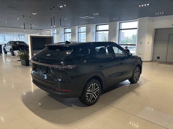 2025 Omoda C7, чёрный, 2499000 рублей - вид 2