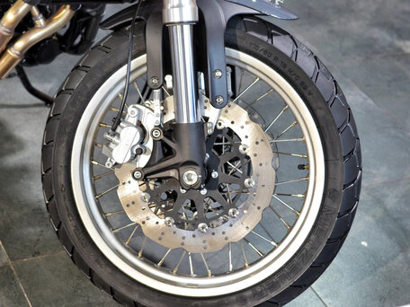 2025 Benelli Leoncino 500 Trail, серый, 538000 рублей, вид 4