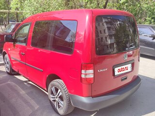 2011 Volkswagen Caddy III Рестайлинг, красный, 900000 рублей, вид 4