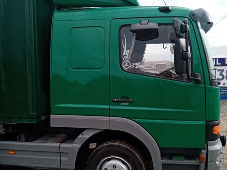 2000 Mercedes-Benz Atego, зелёный, 2900000 рублей, вид 4