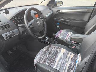 2013 Opel Astra H Рестайлинг, чёрный, 559000 рублей, вид 5