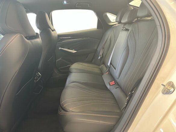 2026 Geely Preface I, белый, 3328990 рублей - вид 12