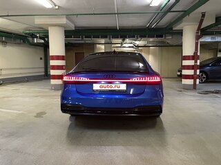 2021 Audi A7 45 TDI II (4K), синий, 7000000 рублей, вид 4