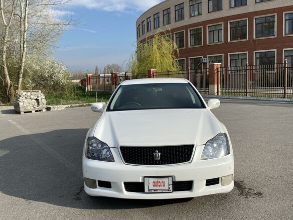 2004 Toyota Crown XII (S180), белый, 1699999 рублей - вид 1