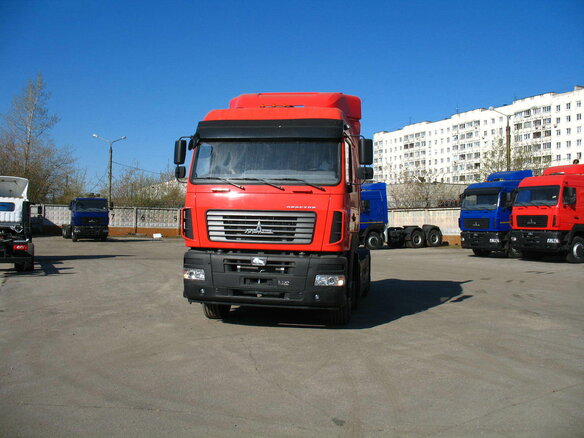 2024 МАЗ 5440, красный, 6032000 рублей - вид 5