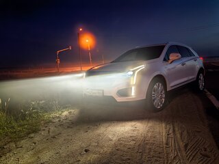 2016 Cadillac XT5 I, белый, 2350000 рублей, вид 1