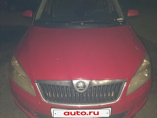 2014 Skoda Fabia II Рестайлинг, красный, 500000 рублей, вид 1