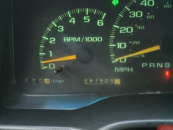 1997 Chevrolet Tahoe I, чёрный, 1300000 рублей - вид 7