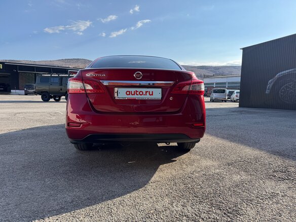 2015 Nissan Sentra VII (B17), красный, 1050000 рублей - вид 6