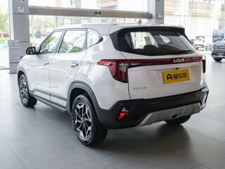 2026 Kia Seltos I Рестайлинг, белый, 2130000 рублей, вид 5