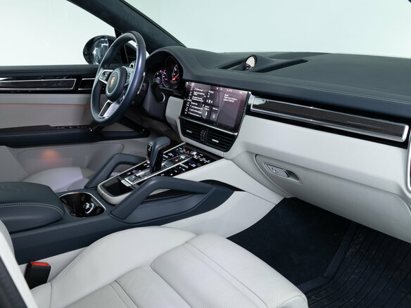 2020 Porsche Cayenne GTS Coupé III, белый, 9399000 рублей - вид 8