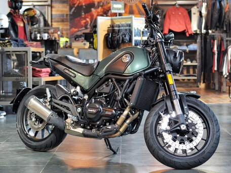 2025 Benelli Leoncino 500, зелёный, 508000 рублей, вид 2