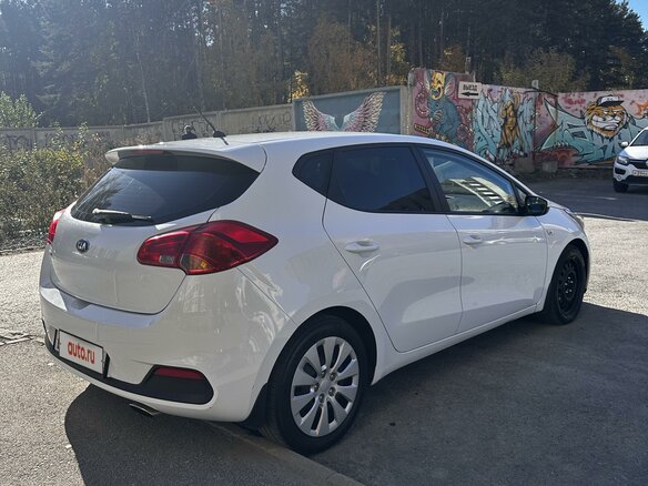 2012 Kia Ceed II, белый, 1100000 рублей - вид 6
