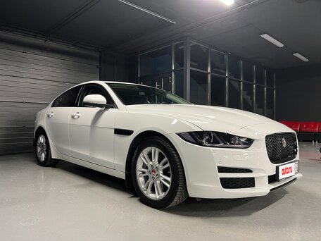 2016 Jaguar XE I, белый, 2300000 рублей, вид 5