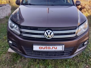 2016 Volkswagen Tiguan I Рестайлинг, коричневый, 1610000 рублей, вид 4