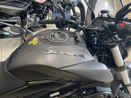 2024 Bajaj Dominar 400, чёрный, 450000 рублей, вид 5