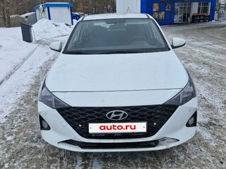 2021 Hyundai Solaris II Рестайлинг, белый, 1499000 рублей, вид 2