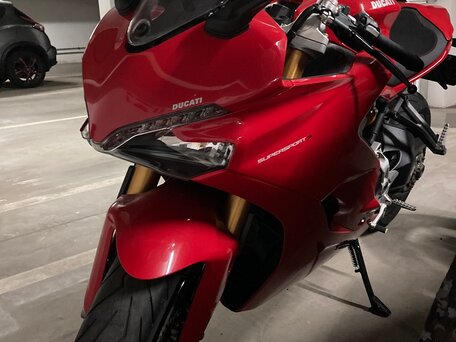 2017 Ducati Supersport, красный, 1031594 рублей, вид 5