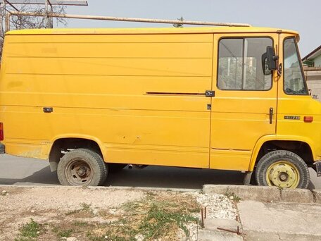 1984 Mercedes-Benz T2, жёлтый, 415000 рублей, вид 2