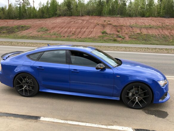 2015 Audi A7 I (4G) Рестайлинг, синий, 4600000 рублей - вид 27