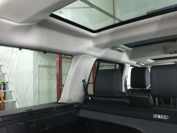 2014 Land Rover Discovery IV Рестайлинг, белый, 5575000 рублей - вид 16