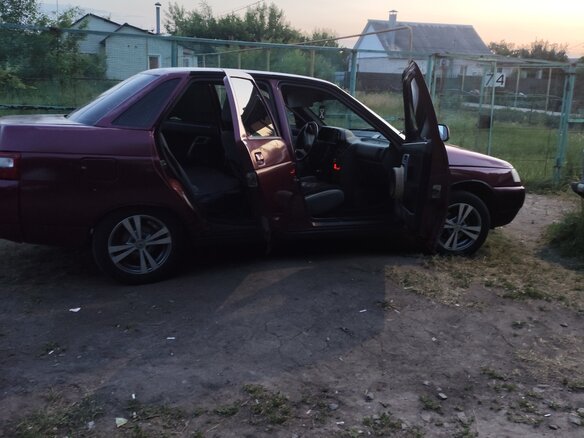 1999 Lada (ВАЗ) 2110, красный, 145000 рублей - вид 4