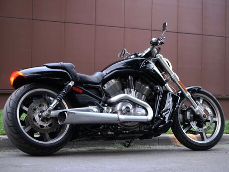 2012 Harley-Davidson V-Rod Muscle, чёрный, 1150000 рублей, вид 3