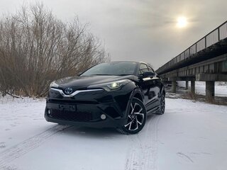 2017 Toyota C-HR I, чёрный, 2200000 рублей, вид 4