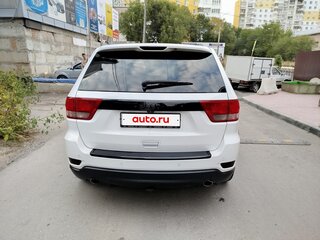 2012 Jeep Grand Cherokee IV (WK2), белый, 1800000 рублей, вид 4