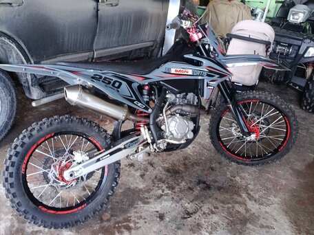 2024 FX moto X7 (CB 250), серебристый, 145000 рублей, вид 1