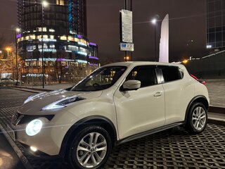 2018 Nissan Juke I Рестайлинг, белый, 1700000 рублей, вид 1